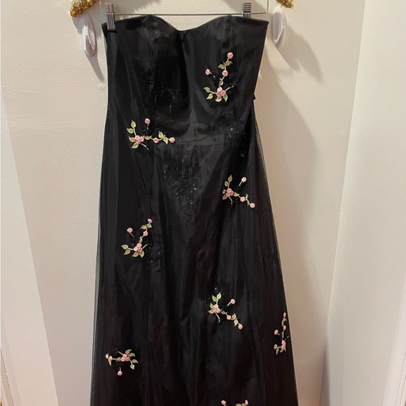 Morgan & Co Formal Gown with Pink Rose details and Sequin accents - Picture 2 of 6